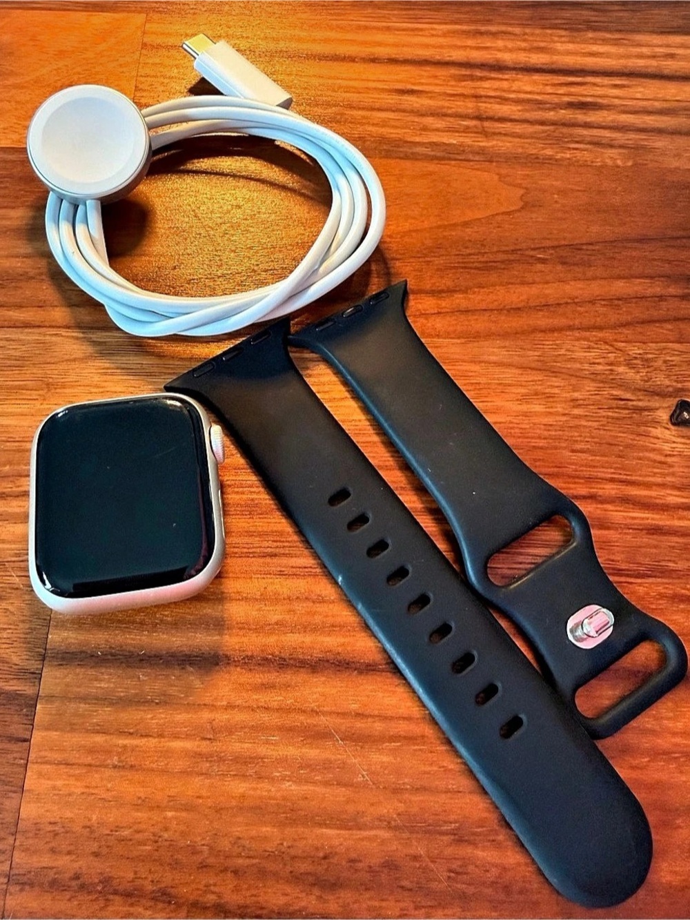 Apple Watch 7 GPS 41mm Aluminum w/ Black Bands & Charger *WORKING PERFECTLY WELL